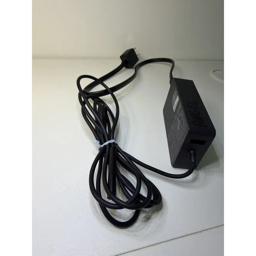 OEM Microsoft Surface Pro 3 4 Charger 12V 2.58A AC Power Adapter 1625 Original